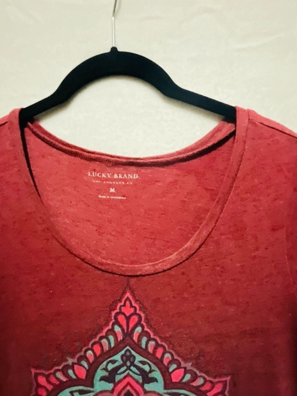 Lucky Brand Boho Mandala Graphic Tee M Red Slub Cotton Short Sleeve Top - Picture 5 of 6